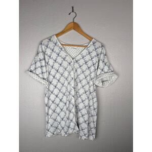 Vintage Teez Button-Front Graphic Tee - Sz.M
